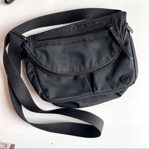 Lululemon All Night festival crossbody bag black